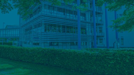 Ansicht DVZ-Firmengebäude - Unser Service
