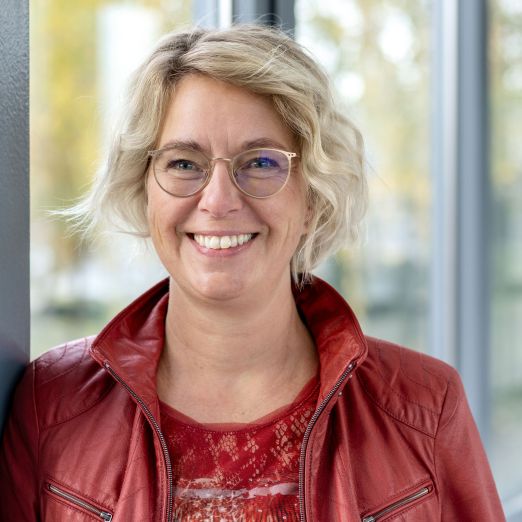  Porträt von Mandy Rügen, DVZ-Projektleiterin, Sachgebiet Weitverkehrsnetze