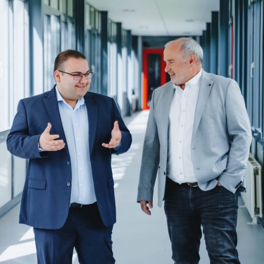 Ralph Rehbein und Hajk Nagdaljan im Gespräch