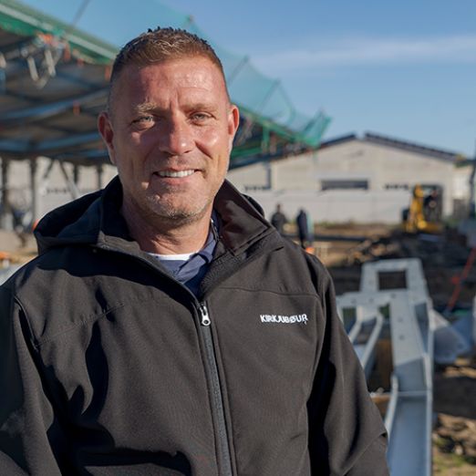Portrait Frank Burmeister, technischer Ansprechpartner im DVZ